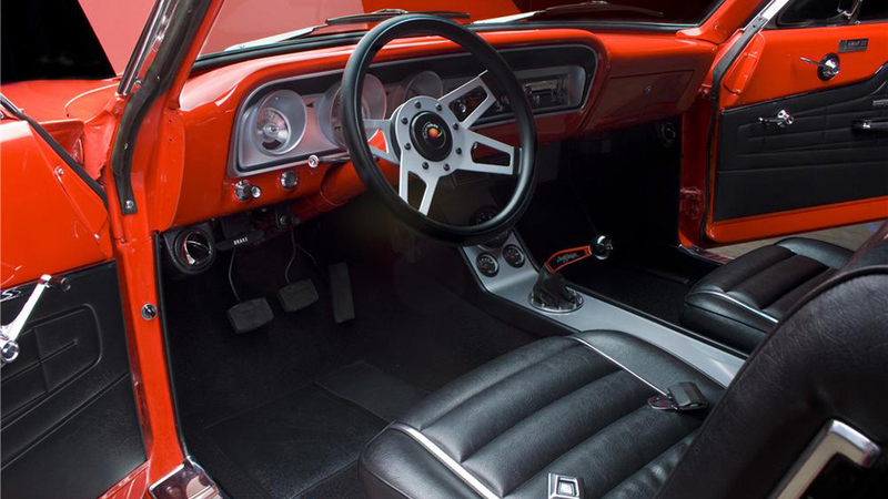 Illustration for article titled Beautiful 1964 Ford Fairlane sells for $700,000 to benefit charity